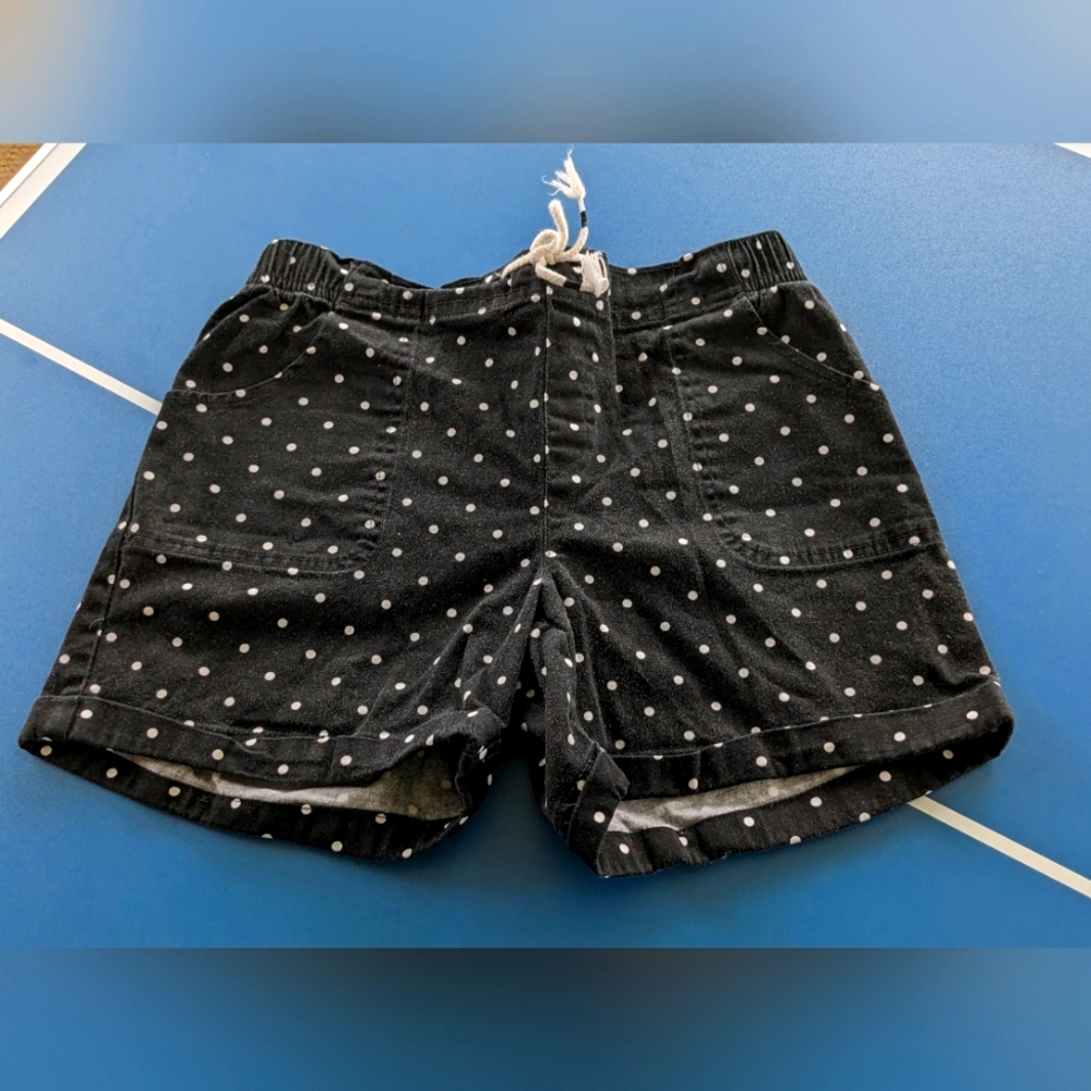 Polka dot girls shorts